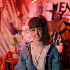 S2E1: Brain Shrine with Helen Spencer Wallace