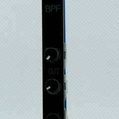 Resonant bandpass filter sample