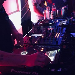 Lambo b2b psycosis with mc tommy g.   1 tune b2b