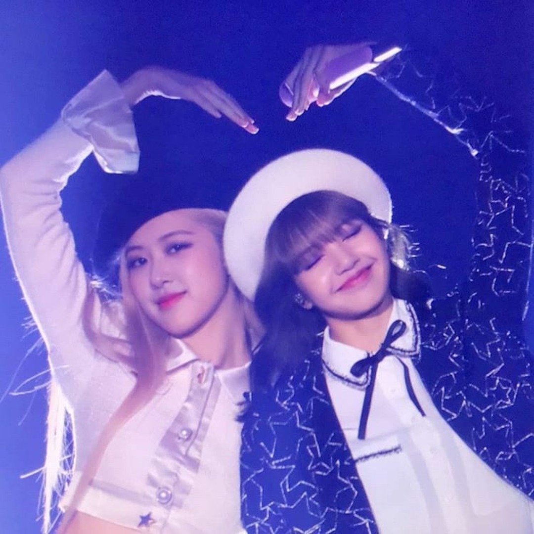 Stream BLACKPINK Lisa Rosé L.O.V.E - Cover by jenchulichaeng