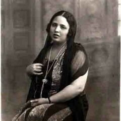 قوم هاتلي بدلة لازم تكون