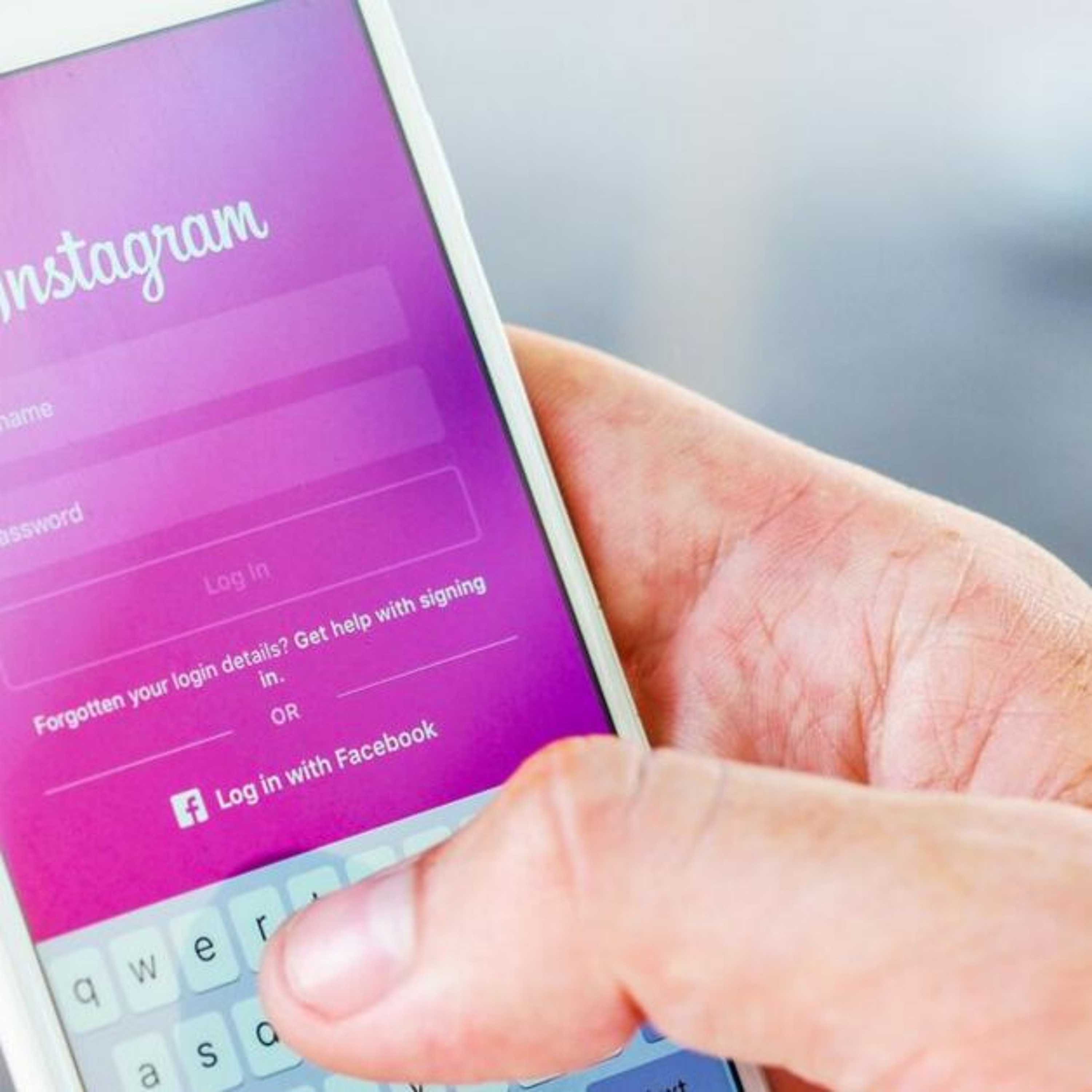 181.  Turn-Key Social Media Marketing for your Restaurant With Mark Laux