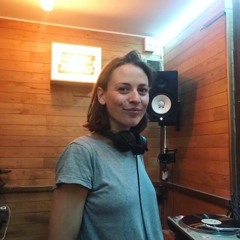 Marina Trench @ Kiosk Radio