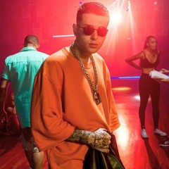 MC HOLLYWOOD - TREME A BUNDINHA ( DJ CRISTIAN E DJ ROMULO MPC  )
