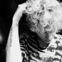 Abandon Me (p. pastnight)