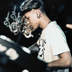 D.A - Alone In The Room (Trance Session 2018)