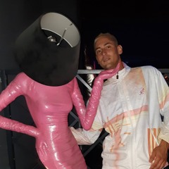 Not a Dj SoMeThInGsLoW