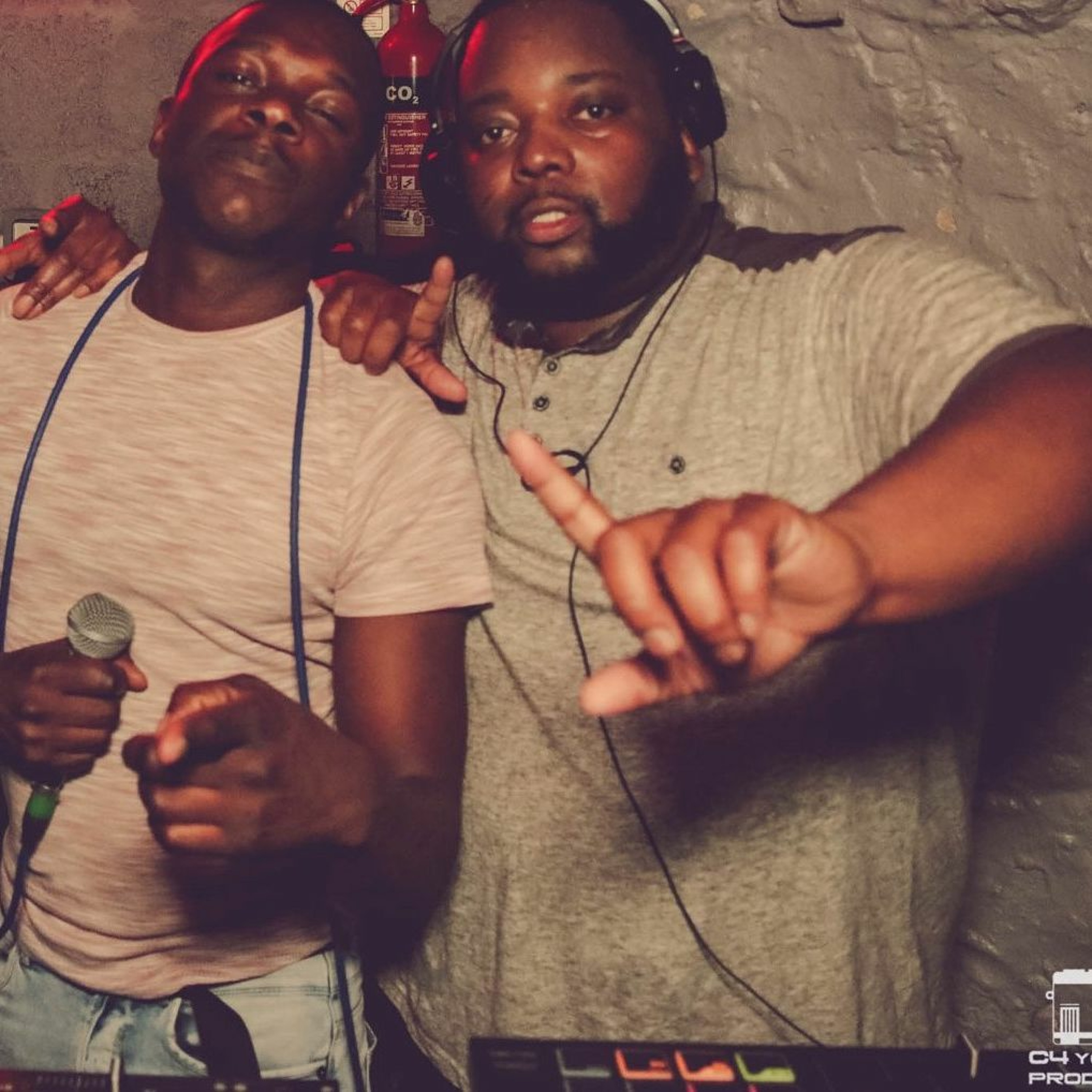 TUNE N CHILL VOL 1 WITH @SELECTA DUCK @DJMEGA_UK #dancehallgenerals