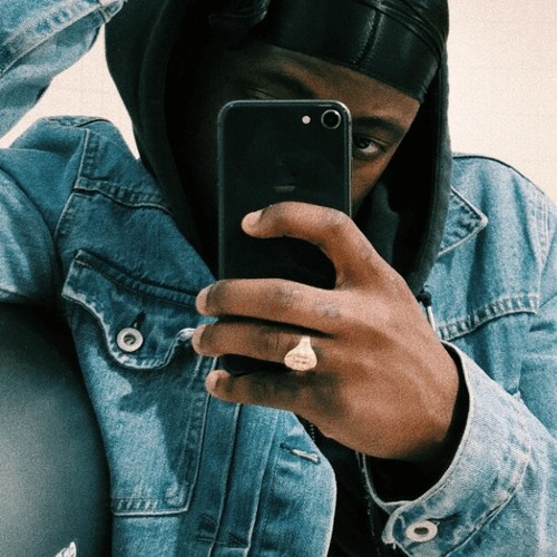 mikey100k - winter in october (prod. akachi + mikey100k)