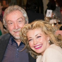 Alergatori de cursa lunga - muzica, text Margareta Paslaru, voce Alexandra si Stefan Velniciuc