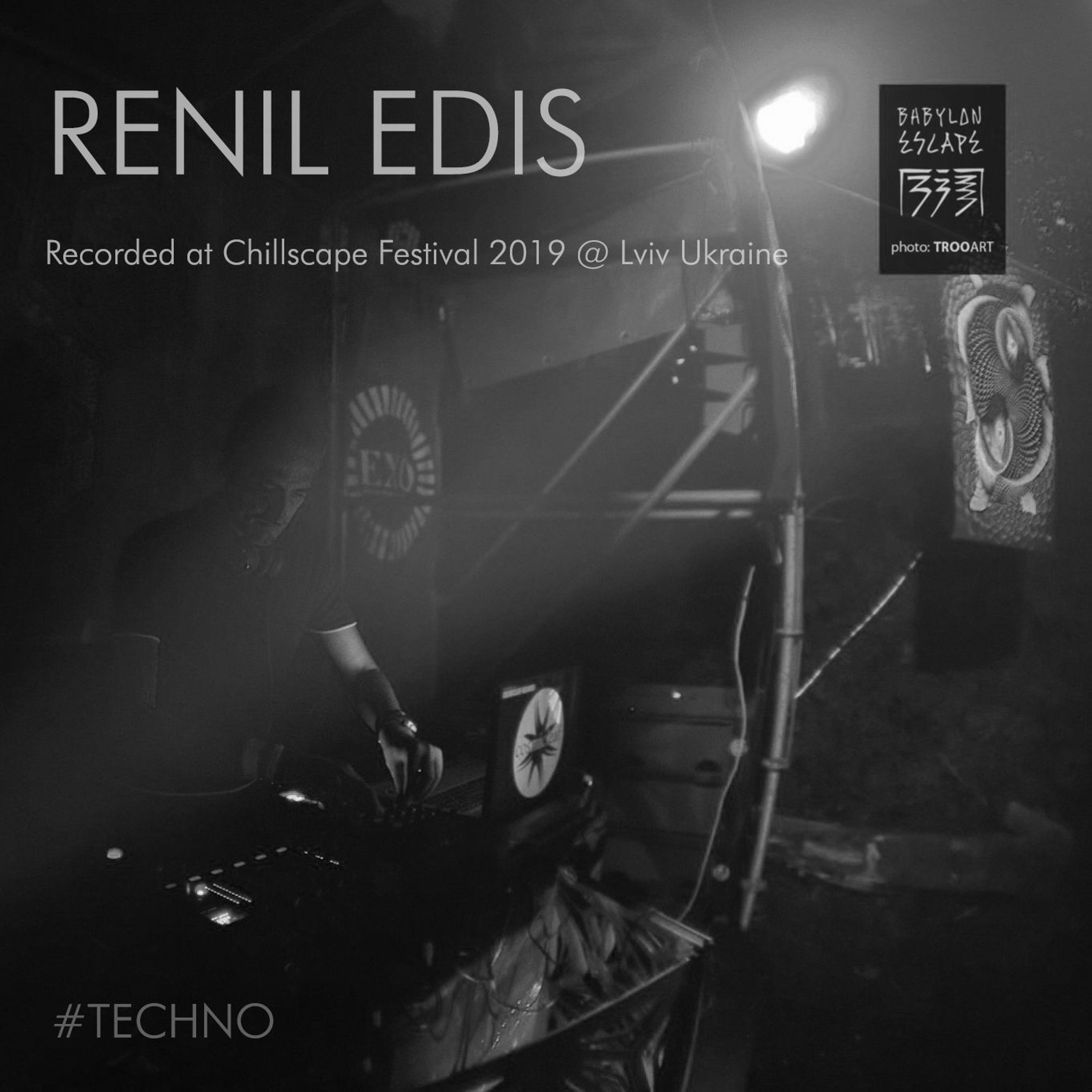 Side Liner (#downtempo) Renil Edis (#techno)
