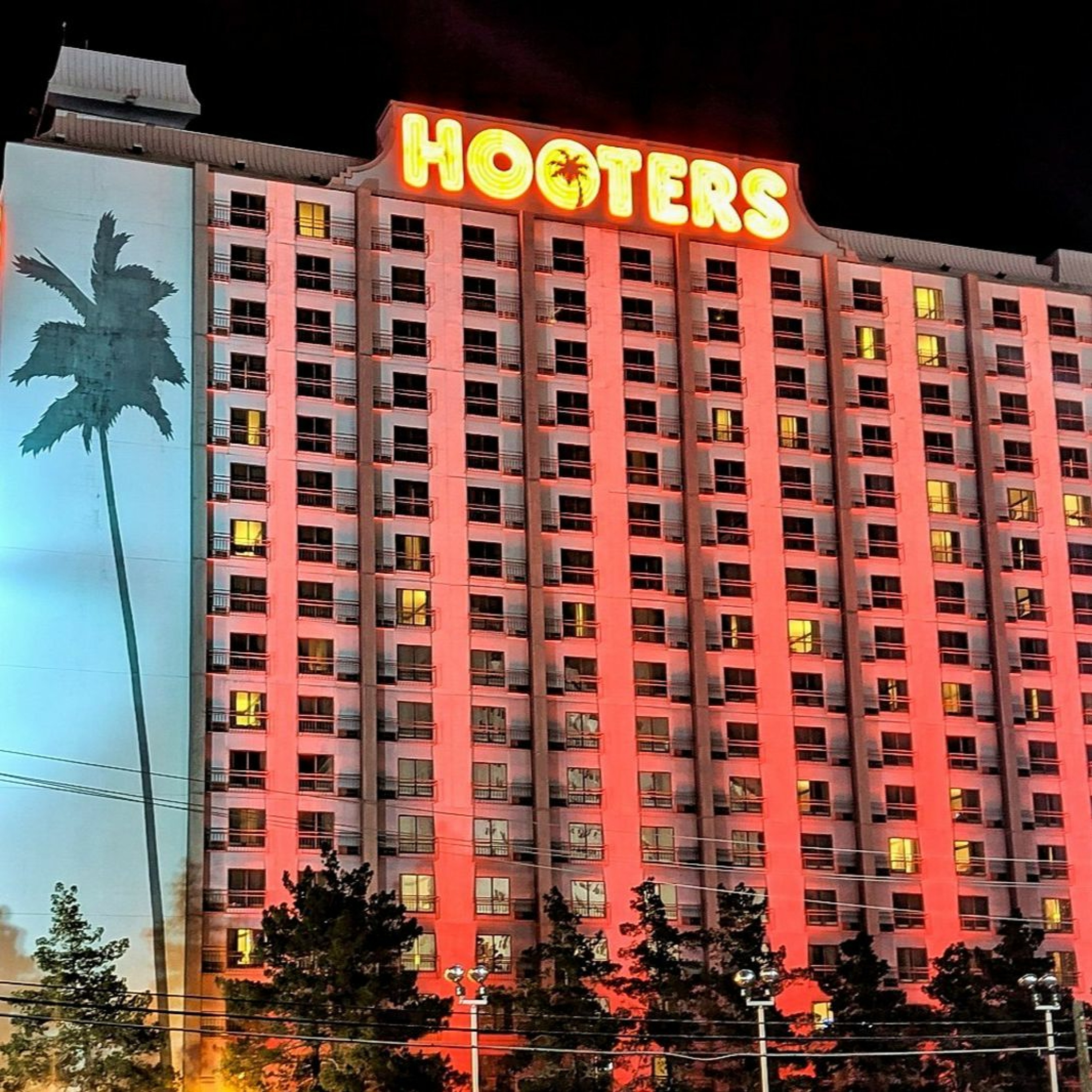 #42 - Hooters Hotel episode artwork