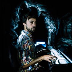 LIVE SETS / PODCASTS