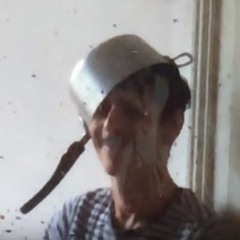 الشاب K I T C H E N - عن الماعن