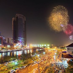 Mùa Xuân Trên Thành Phố Hồ CHí Minh - Yến Ngọc