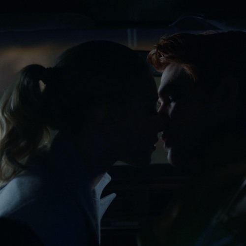 I can't help but love you