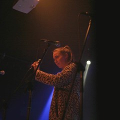 Falling apart (original) live - writing (noni.a & paulina pupik )