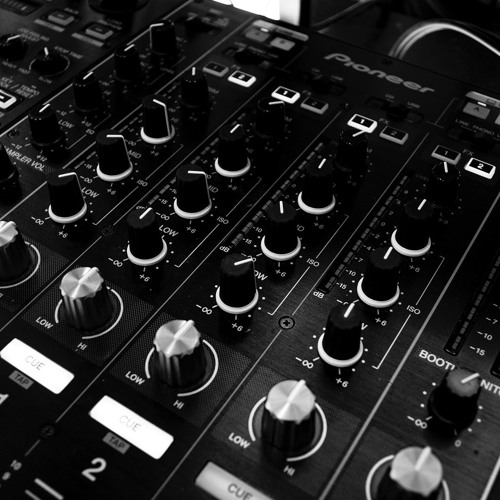 Dancehall VS Afrobeat record live DeejayMatnik 20/10/2k19