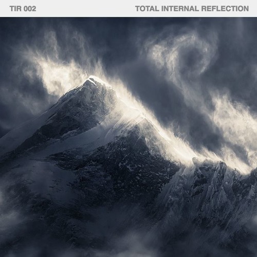 TIR 002 - Total Internal Reflection