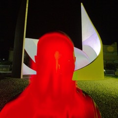 Premiere: Shapednoise 'Intriguing (In The End)' feat. Mhysa