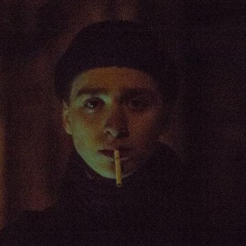 Вышел покурить - приуныл