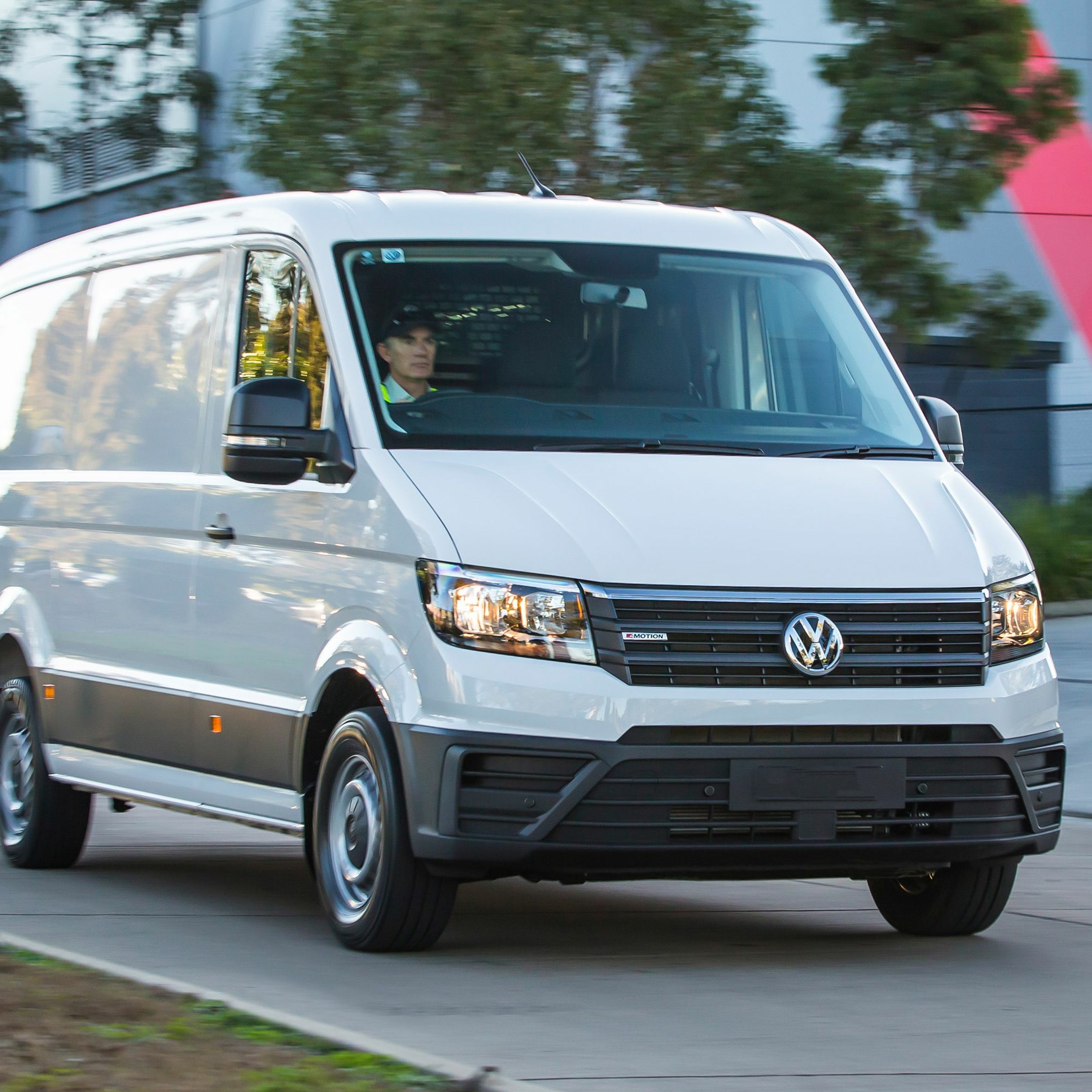 Overdrive: Volkswagen turns Turkey; Smart Cruise Control; Passenger in Subaru rally car thumbnail