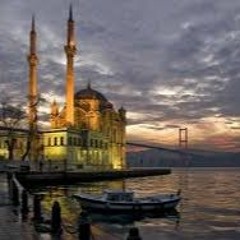 إِنَّ اللَّهَ وَمَلَائِكَتَهُ يُصَلُّونَ عَلَى النَّبِيِّ ۚ