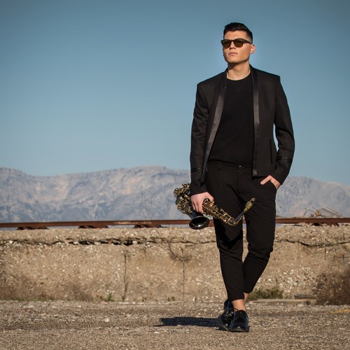 Ti Na To Kanw - Konstantinos Argiros feat. Saxtom