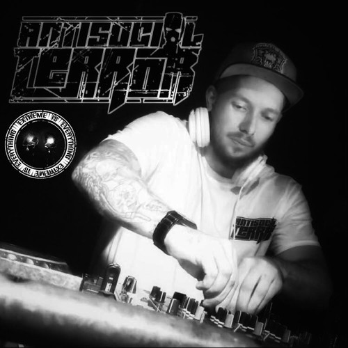 ANTISOCIAL TERROR / EXTREME IS EVERYTHING #40 / SPEEDCORE EDITION ON TOXIC SICKNESS / OCTOBER / 2019