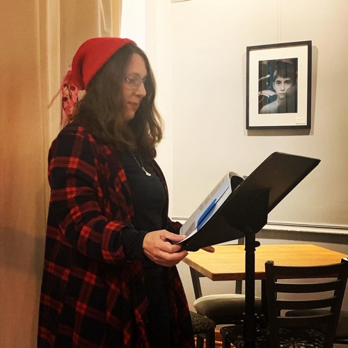 Author Heidi Fettig Parton reads at Amore Coffee