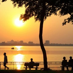 Cà phê chiều hồ Tây VuTran Ft NAVI