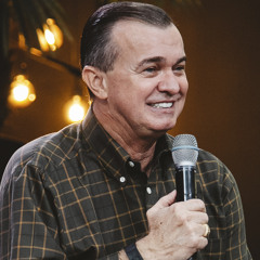 CRESCENDO DE GLÓRIA EM GLÓRIA - Luiz Hermínio