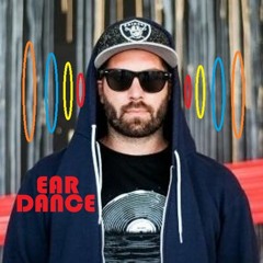 Ear Dance 1019