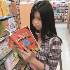 Vioshie - Tentang Aku Kau Dan Dia