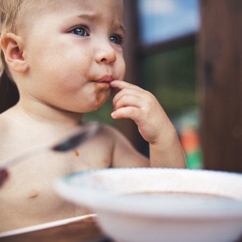 Stream A Quoi Ça Sert De Manger by Laurence Myr Listen online for