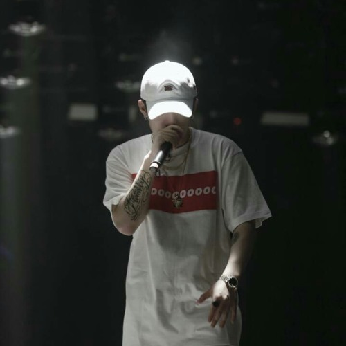H. M. E (live) - PG ONE