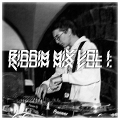 RIDDIM SESSION VOL 1.