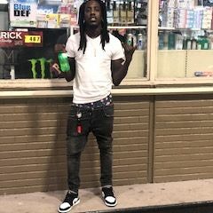 Ratchet roach play ya lay