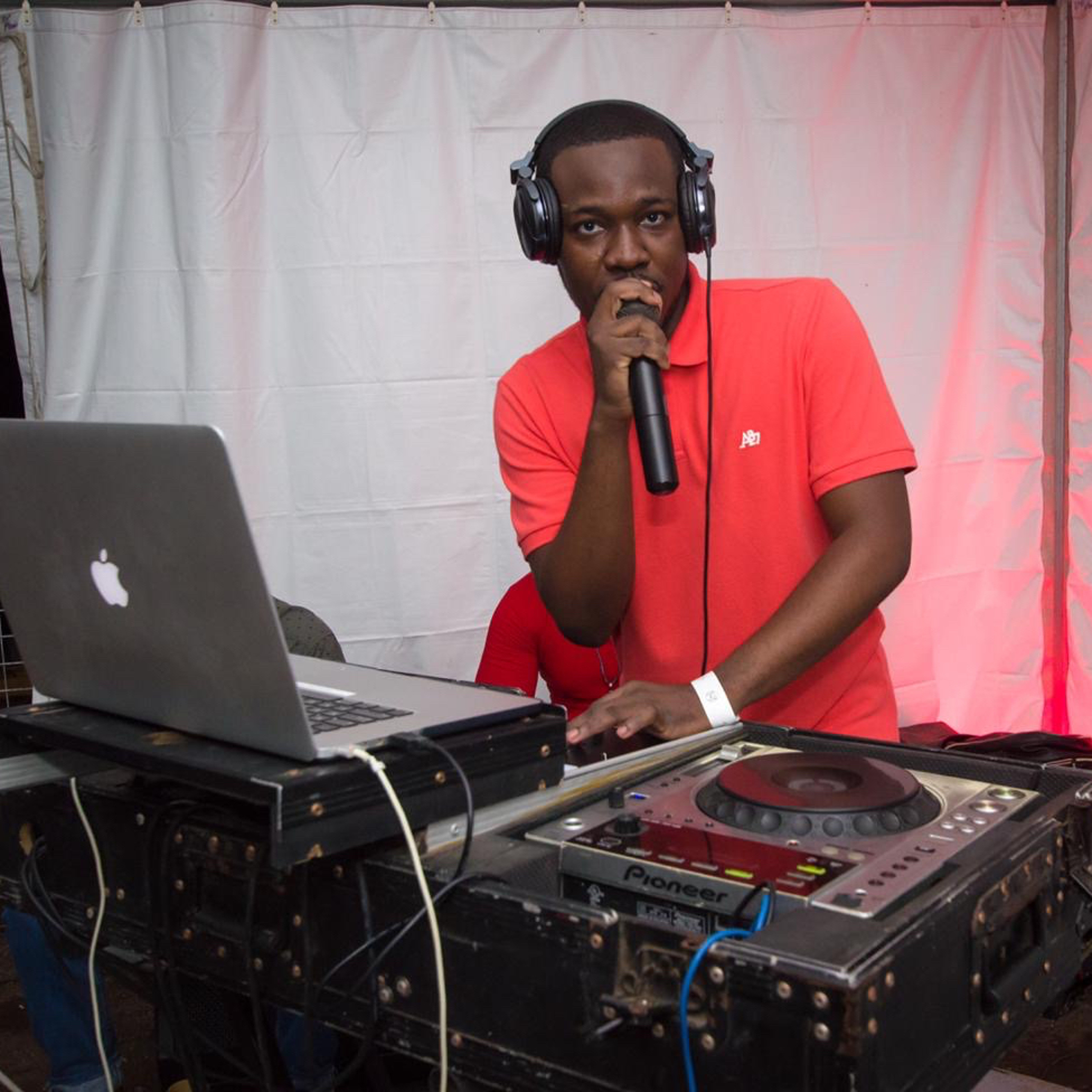 Dj Barry Mattic