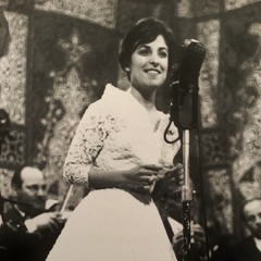 هي الأحلام حتوريني أجمل من حبك ايه؟