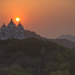 Sathya Sai Suprabhatam