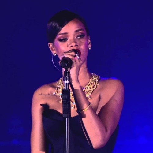 rihanna pour it up mp3