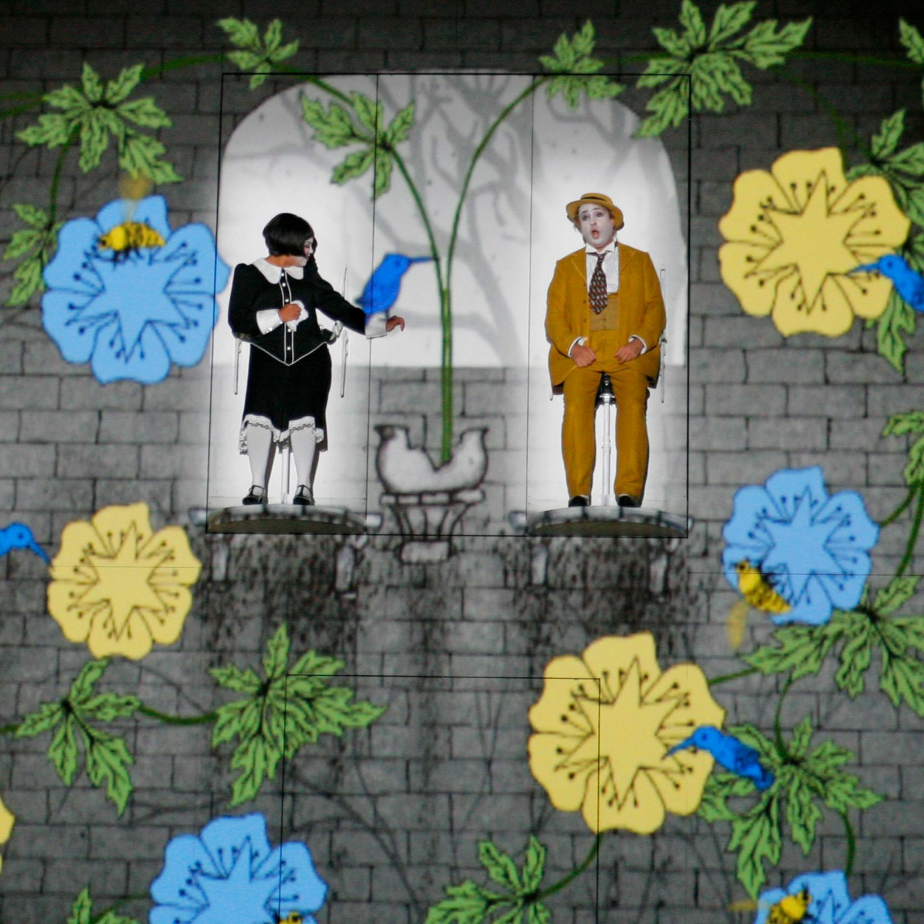 LA Opera Podcasts: Behind the Curtain