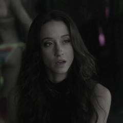 𝐰𝐨𝐦𝐚𝐧 𝐥𝐢𝐤𝐞 𝐦𝐞