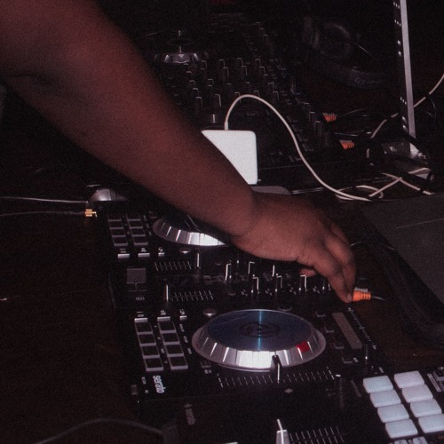 SERATO IS REALLY THAT GIRL LOL