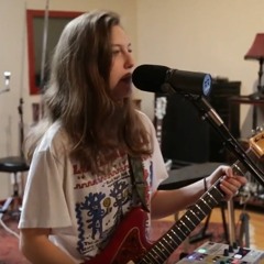 Mikaela Straus - Scared Of Me
