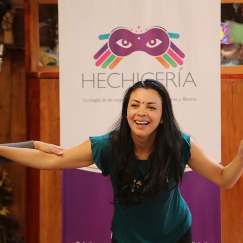 Stream Manos que relatan Mónica Benavides by Hechicería la magia de