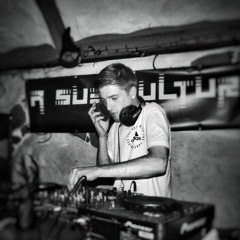 N - Mon1c - Liquid - Deep Mix