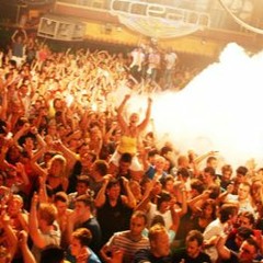 Dj Luca Knight - Festival Frenzy (Electro-House Mix)