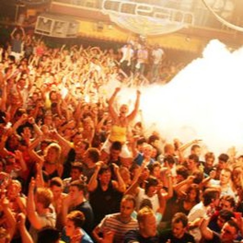 Dj Luca Knight - Festival Frenzy (Electro-House Mix)